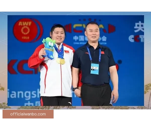 李闫亚洲举重锦标赛横扫三金并刷新女子抓举世界纪录中国力量再震赛场